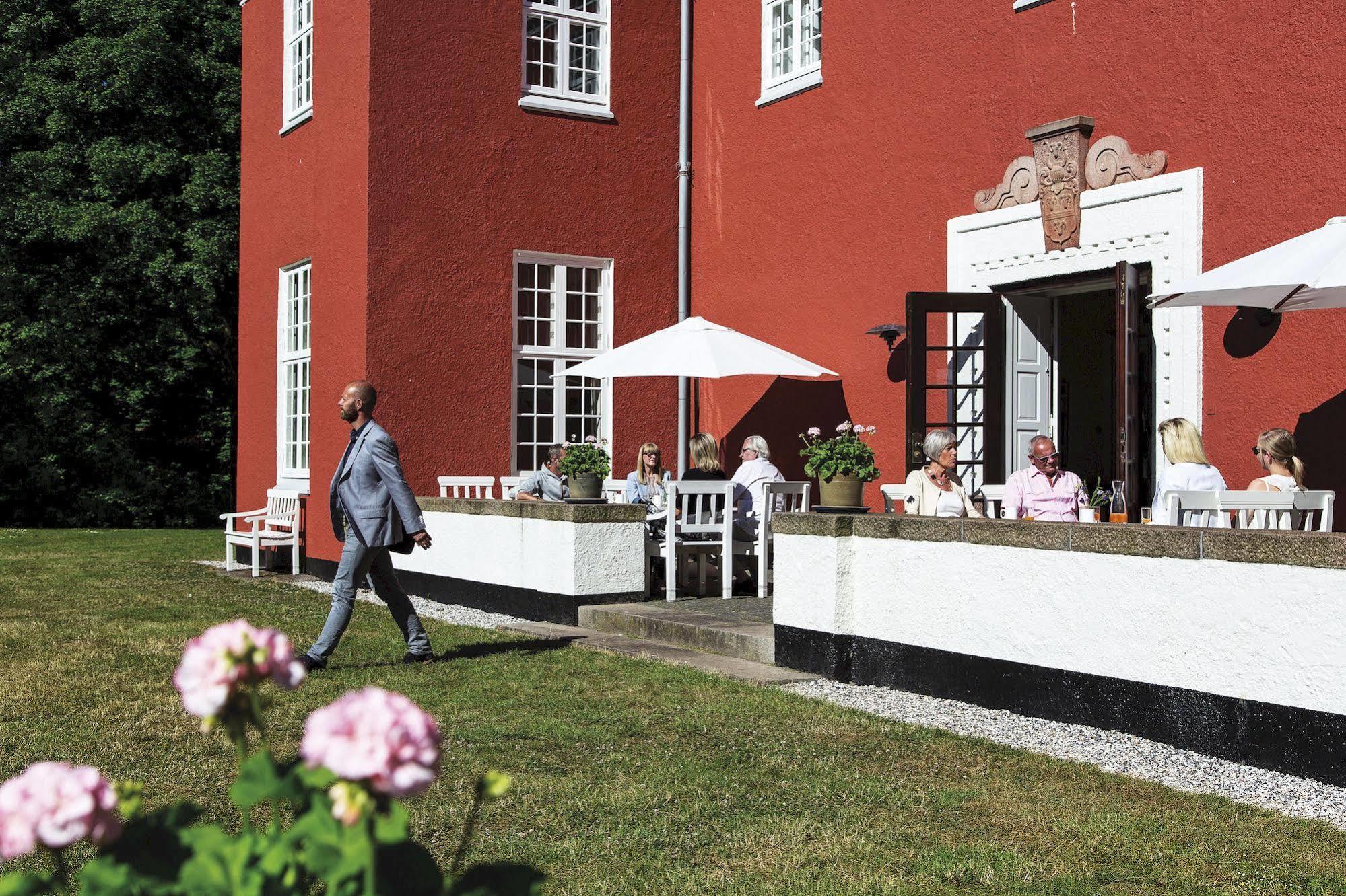 Skarrildhus Sinatur Hotel & Konference Eksteriør bilde
